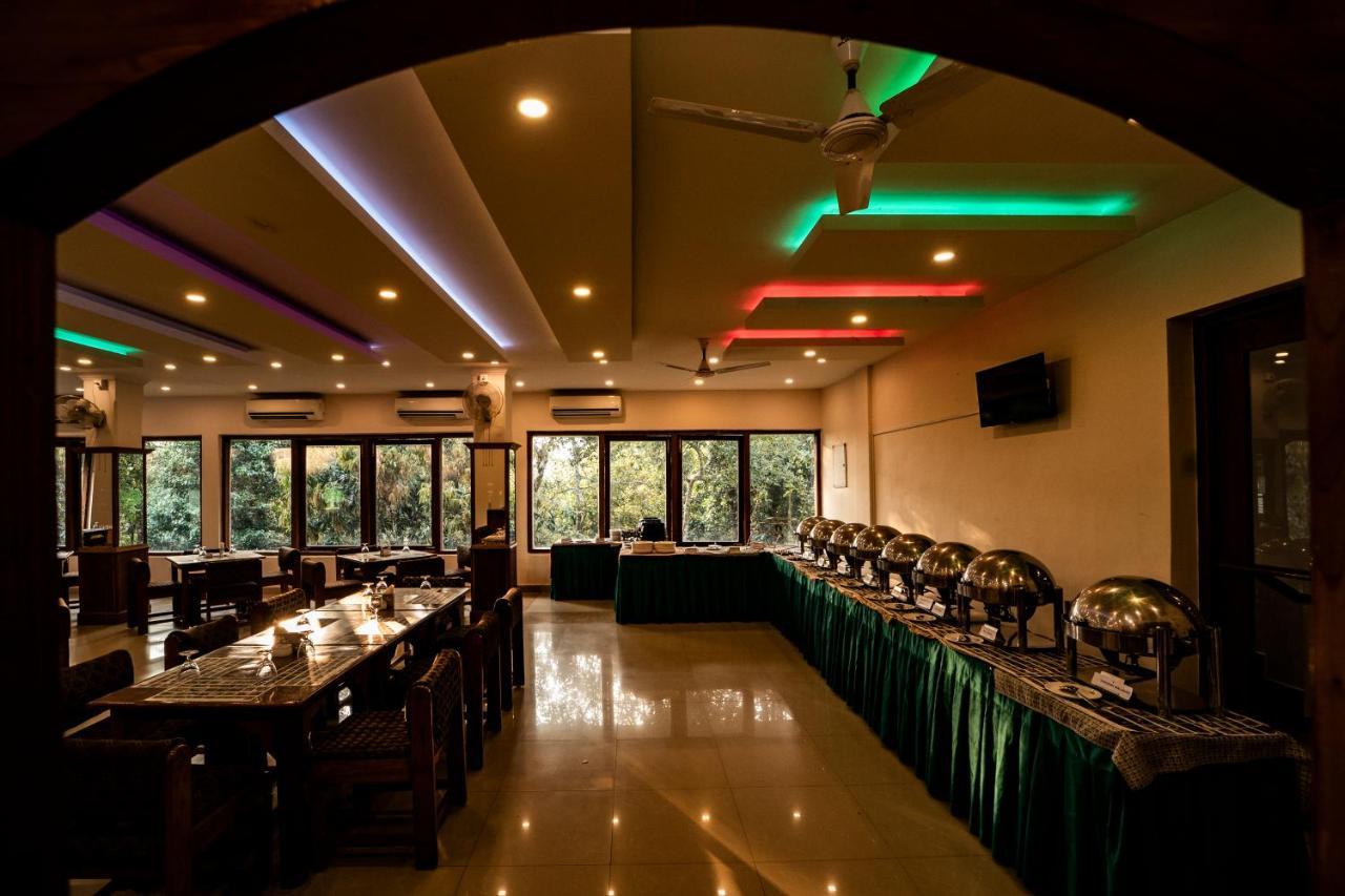 Aranya Nivas Hotel Thekkady Exterior photo