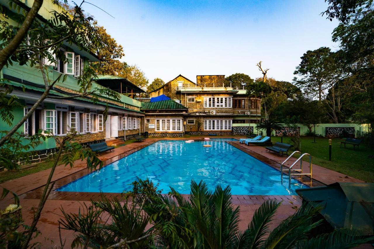 Aranya Nivas Hotel Thekkady Exterior photo