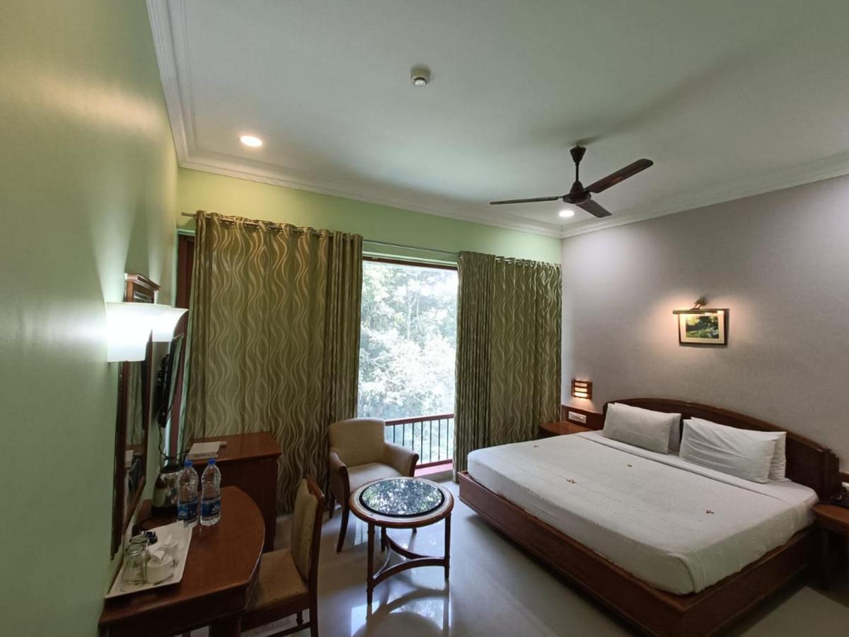 Aranya Nivas Hotel Thekkady Exterior photo